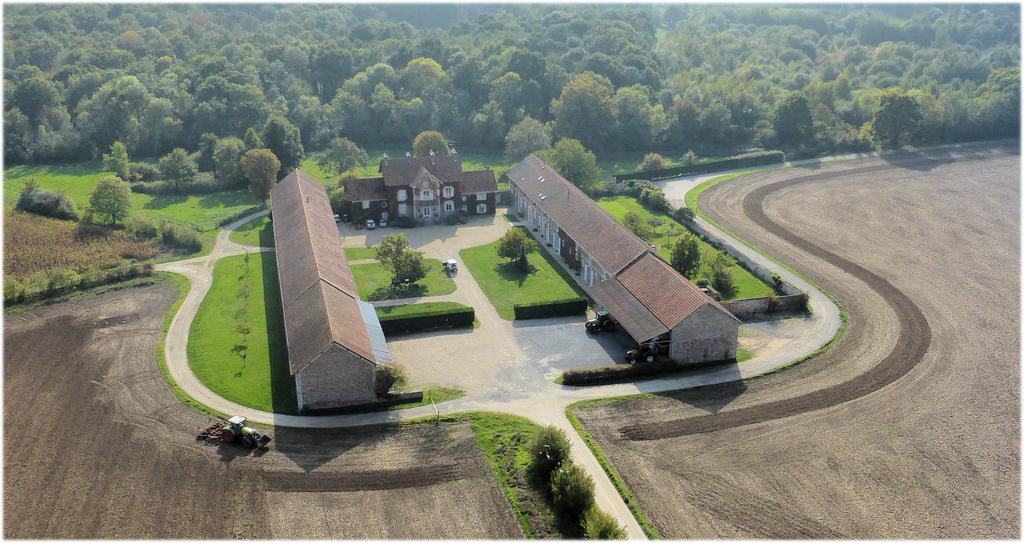 Ferme D'Orsonville Villiers-en-Biere ภายนอก รูปภาพ